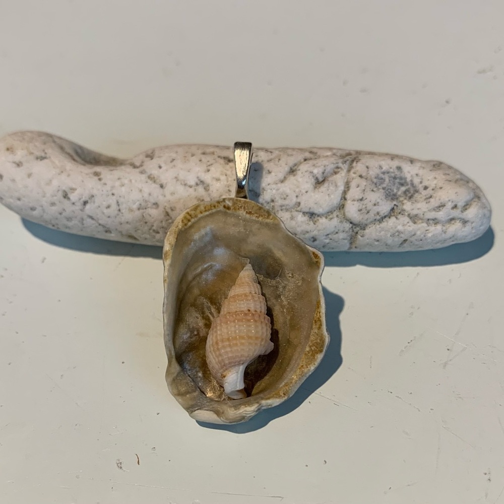 Baby Oyster & Shell Pendant- Beige w/Peach - Natural Jewelry